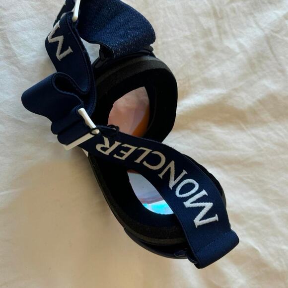 Moncler black and purple ski goggles - Picture 5 of 7
